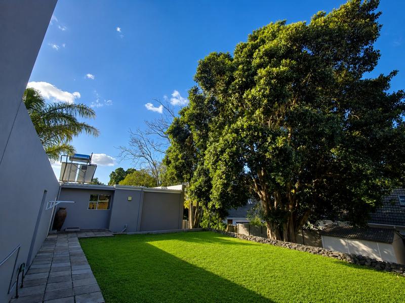 7 Bedroom Property for Sale in Valmary Park Western Cape